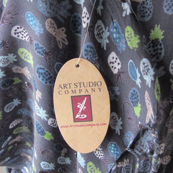 ART STUDIO COMPANY Viscose Wrap Fringed Scarf Large Pineapple Made in India - Picture 9 of 10